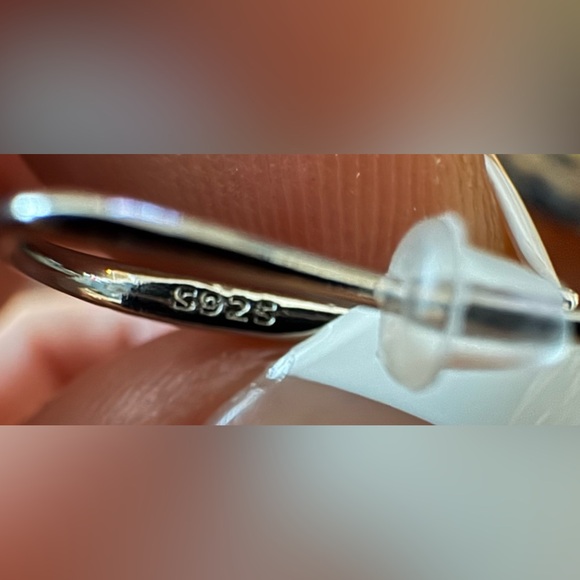 925 Silver Earrings - Picture 3 of 3